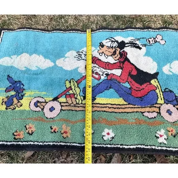 Vintage 1950’s Walt Disney Goofy On Cart Hand Made Wool Children’s Rug Carpet